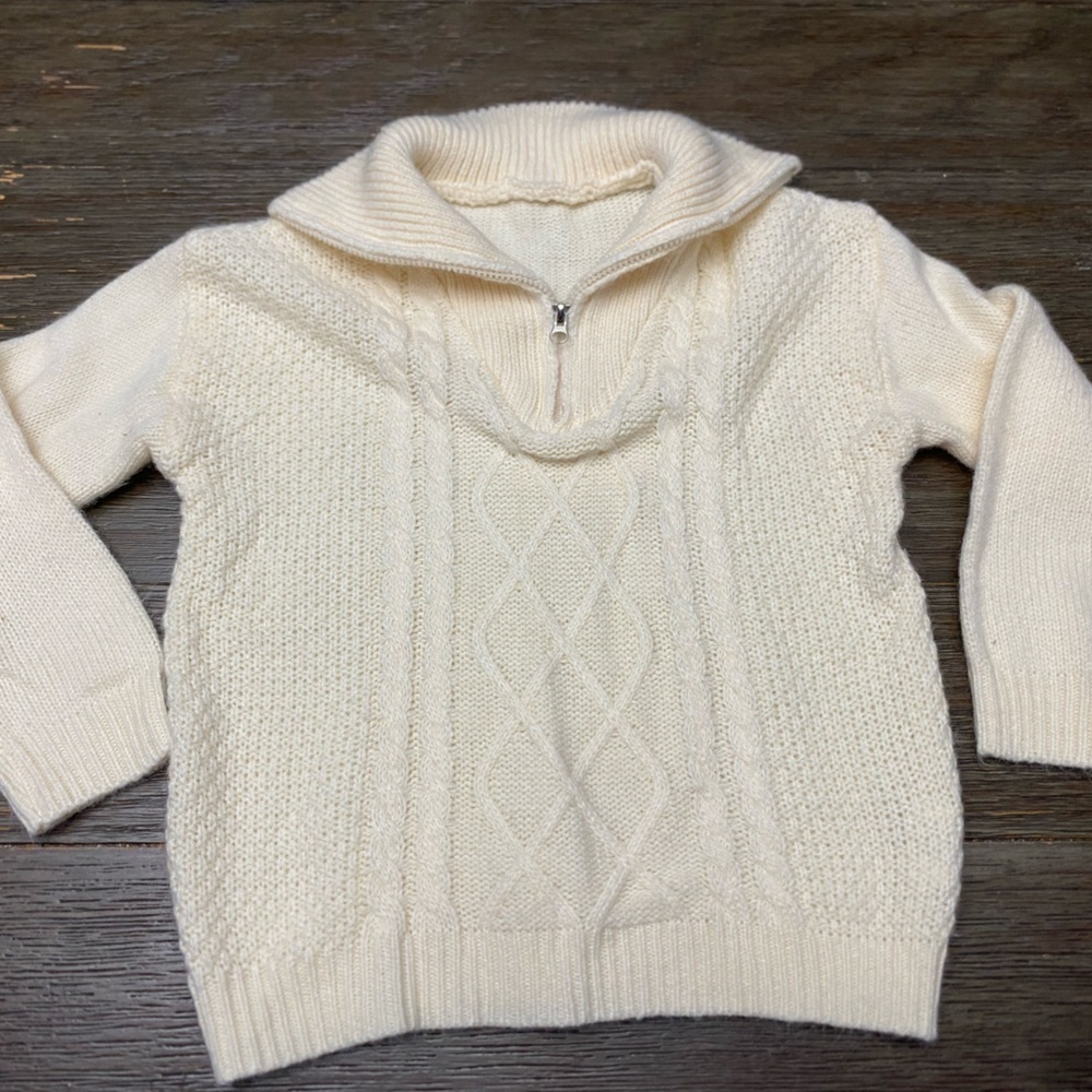 SHEIN Young Boy Casual Loose Crew Neck Long Sleeve Sweater 5Y